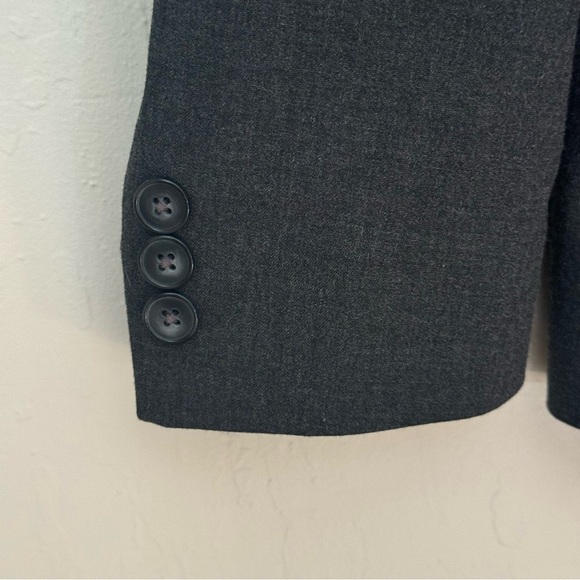 JOSEPH ABBOUD Boys 2 Button Blazer Charcoal Grey Wrinkle Resistant Size 14 - Picture 15 of 16